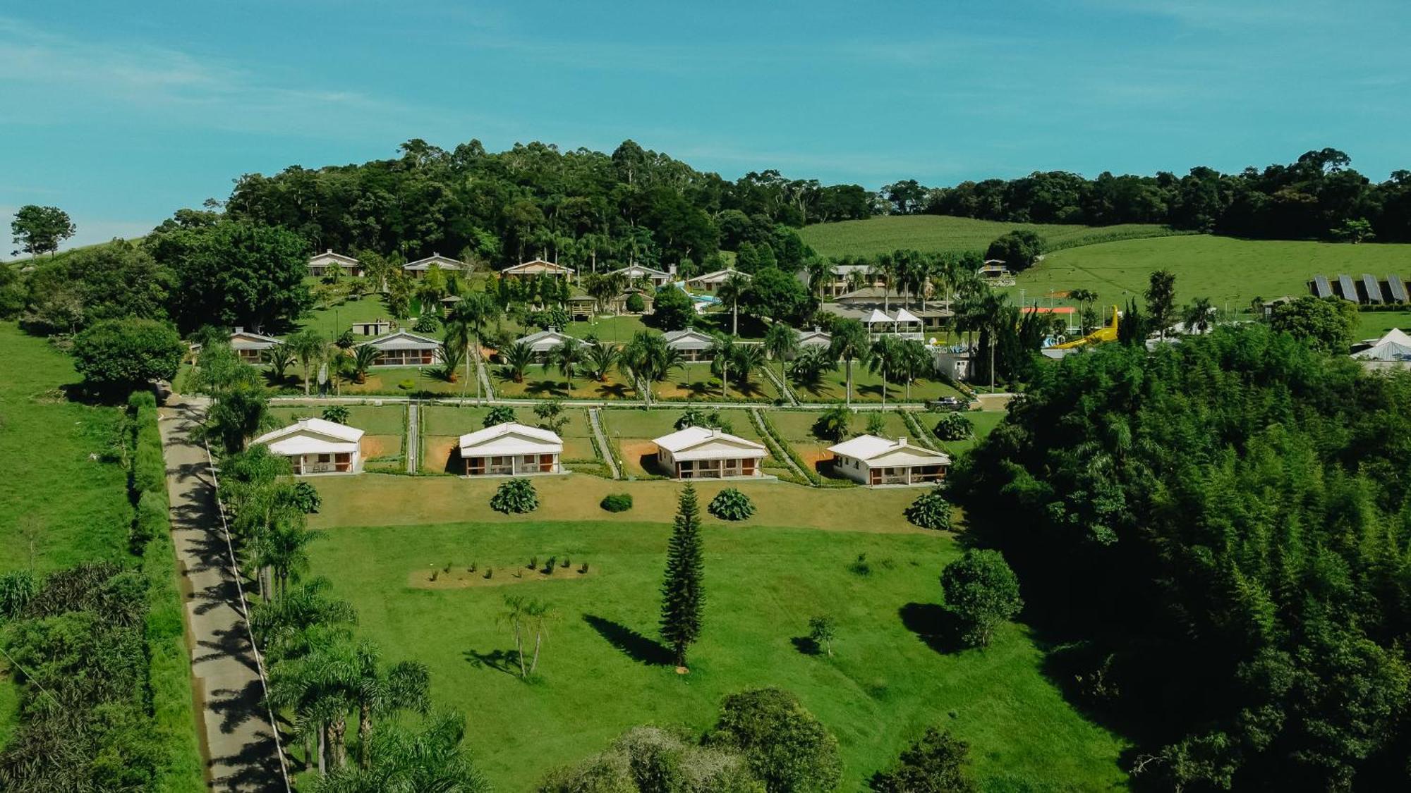 Paraty Hotel Fazenda & Spa Ibiúna Exteriör bild