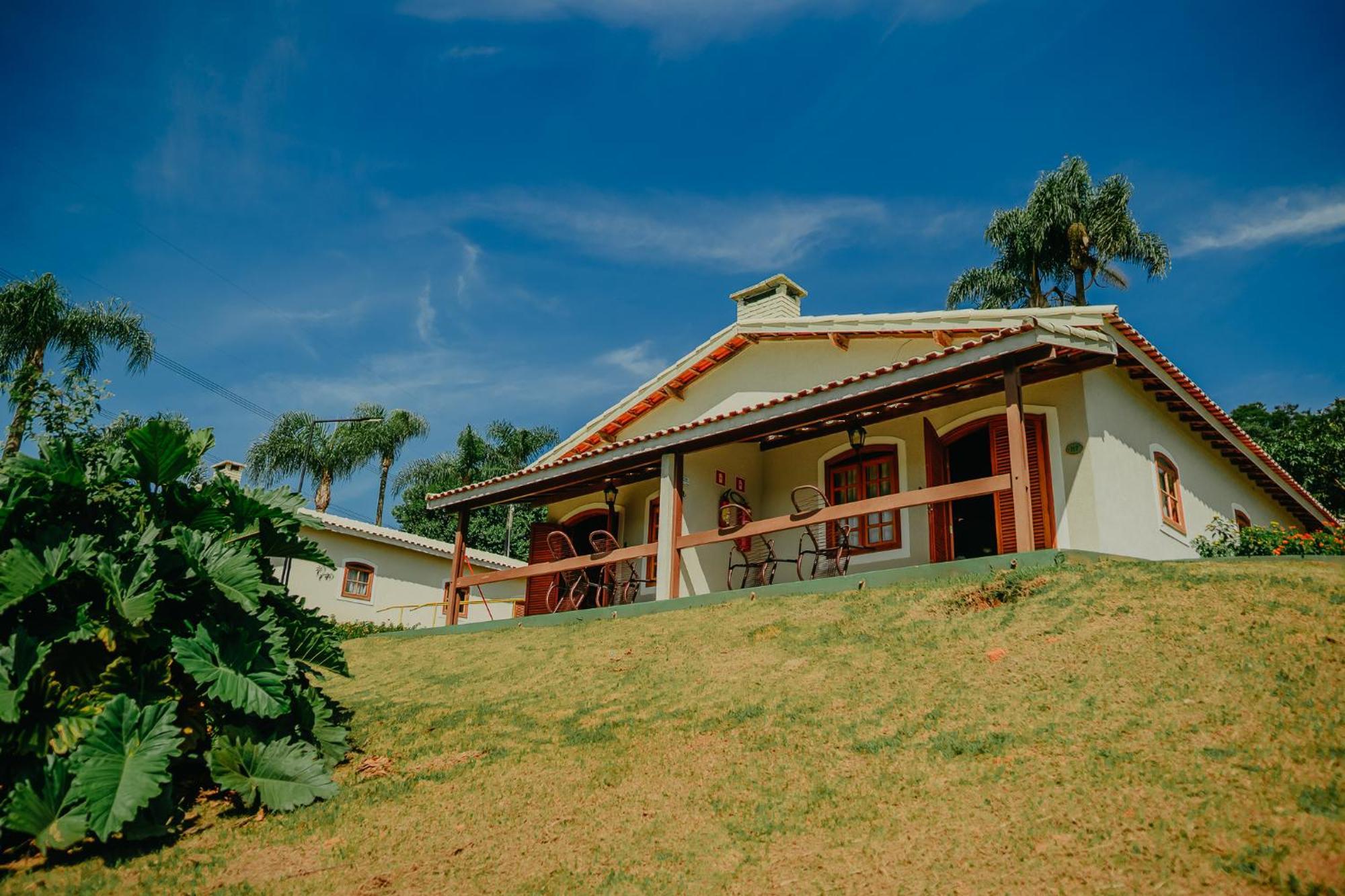 Paraty Hotel Fazenda & Spa Ibiúna Exteriör bild